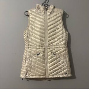 DKNY Sport Premium Down Color Ivory Quilted Hooded Vest Size M